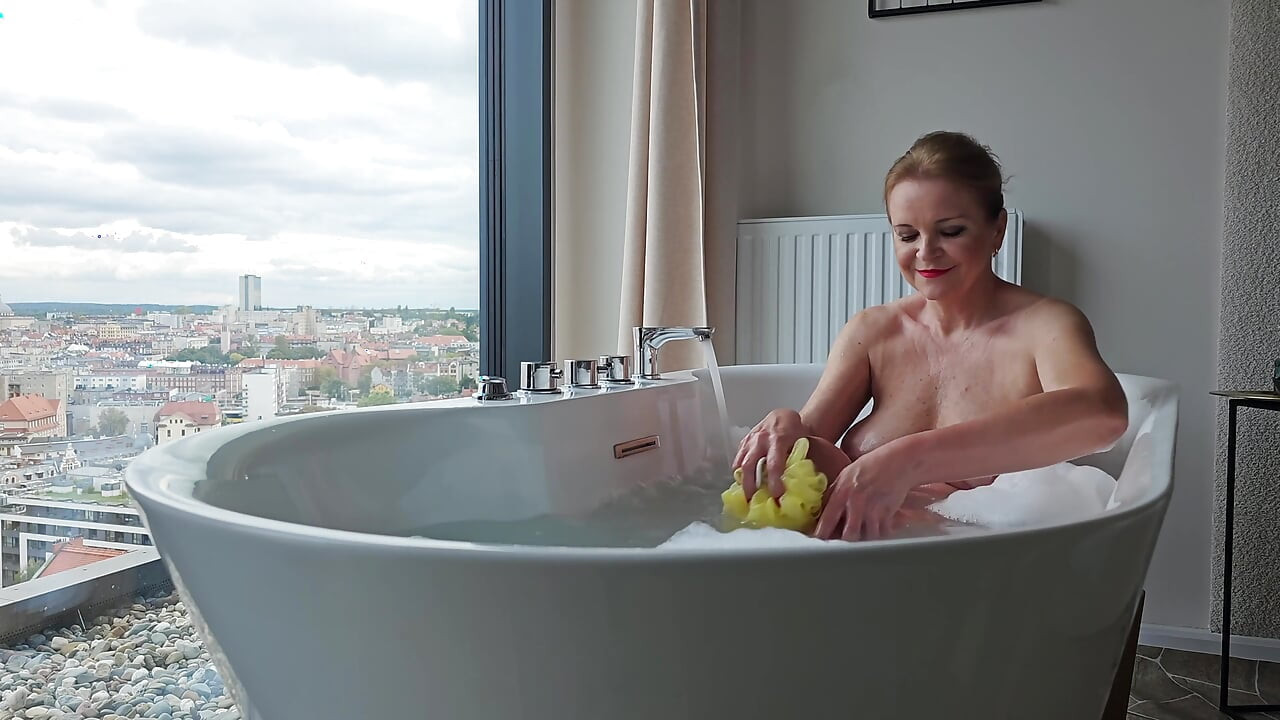 Küvet eğlencesi çıldırdı