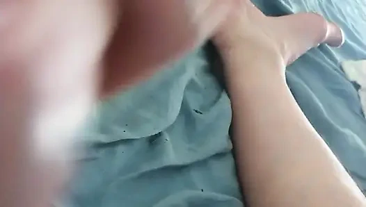 Elle muameleden sonra yağlı tüküren şişmiş amcığım...