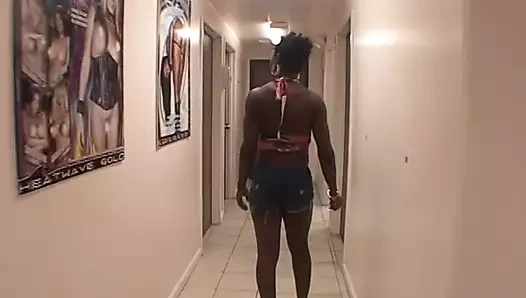 ince siyah sürtük alır onu amcık yaladı tarafından bir züppe içinde bir ofis