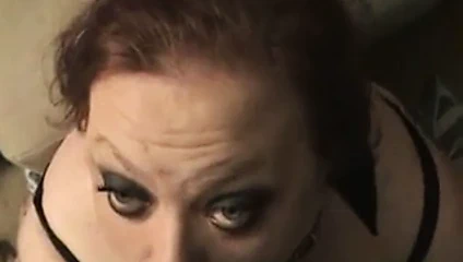 Purrfect gırtlağına kadar alıyor bakış açısı