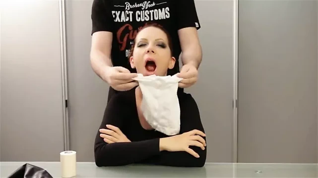 gözleri bağlı ekstrem