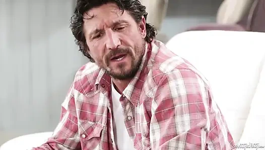 Gina Valentina ile ev faturalarını ödüyor