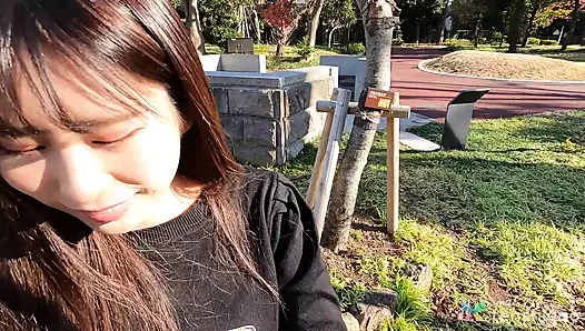 Gravure modeli bayan hitomi kanzaki duşta sabunlanıyor