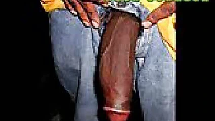 Beyaz kiracı temizler boşalmak gelen benim horoz