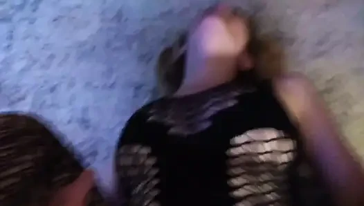 Bakış açısı sıkı amcığının sikilmesini seviyor!