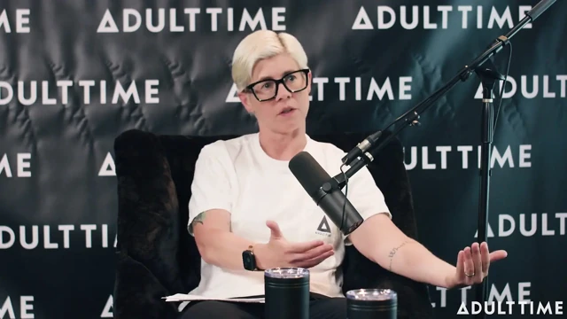 Avery black dry humping, gerçek suç ve vr corn'i yönetme | Adult Time Podcast
