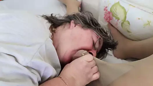 külotlu çorap oral seks