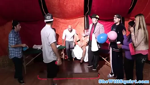 Veronika avluv squirts zaman Mastürbasyon ile nora noir