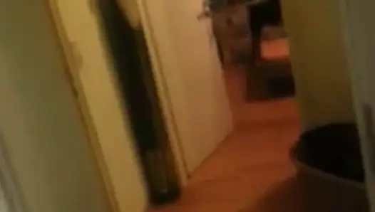 Jasmin yaramaz olmayı seviyor