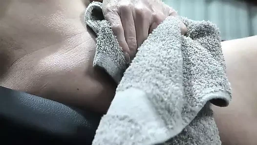 Anal Bonnie'nin göt deliğini jinekol sandalyesinde bağlı olarak parçaladığı 30.günün 30. 8k. bakış açısı.