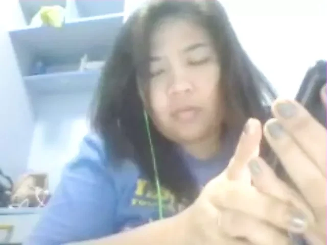Tombul filipino queenmeve telefonu vibratör-p1 olarak kullanır (1)