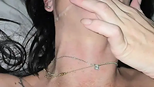 Prezervatiften döl içiyor