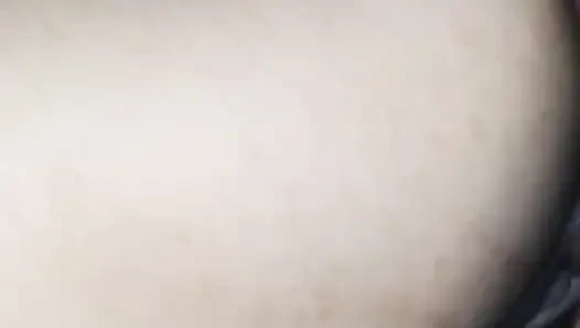 Büyük göt dörtte sikiliyor, amına boşalma