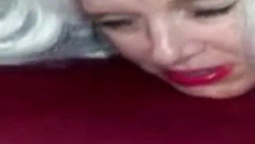 Fuckdoll gets becerdin tarafından bir büyük siyah horoz