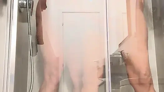 Karımla çıplak ateşli duş