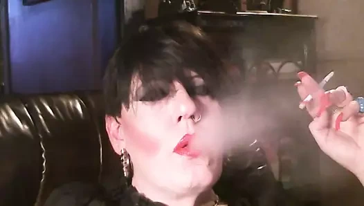 120'den fazla yakın