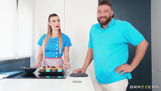 Brazzers - apra shay çılgın oda arkadaşı ve büyük götünü siktiriyor