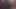 Büyük göğüslü genç kız dışarıda oynuyor