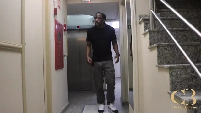 Tatlı amcık kokusu beni çılgınlığa sürükledi