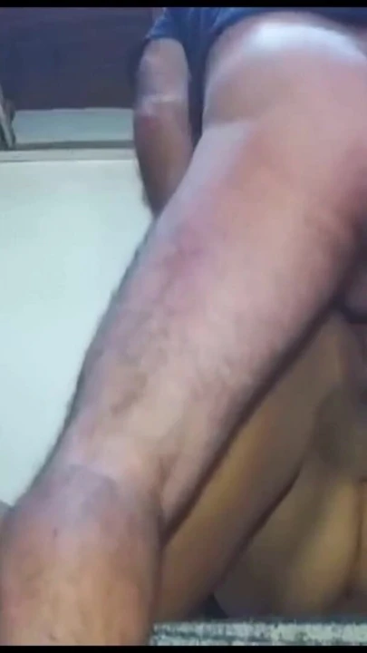 Эмоциональный момент из "Латину киску и задницу трахнули - она принимает член во все дырки"