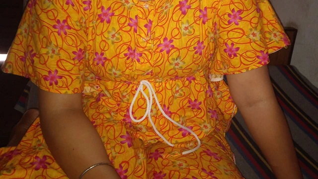 Первый секс индийской симпатичной подруги дези в отеле