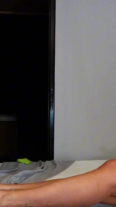 Garip bir nedenle her zaman amımı bahçıvana veriyorum | Klip 3