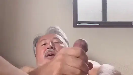 Spor salonuna katıldım. Forma gireceğim!