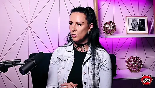 Teksas patti kontrolü alıyor: ham, gritty ve filtresiz