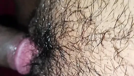 Peli cudai ladki ki choti cut me