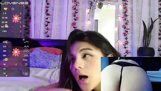 Bak, beni arkadan sikmene hazır dört ayak üzerinde nasıl da hareket ediyorum babacığım