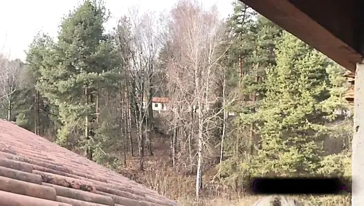 Azgın evli kadın luna terk edilmiş evde yoğun anal seks yapıyor - açık havada bakış açısı gerçek çift