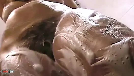 Martha: amatör evli kadın duşta çıplak