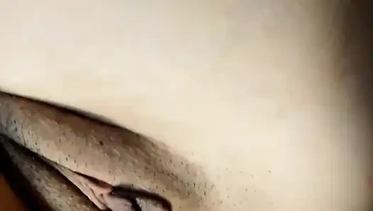 Kız arkadaşımın götünü dölliyorum