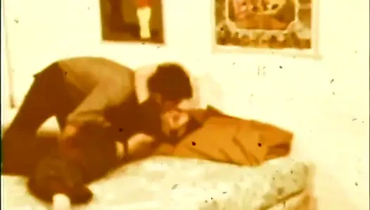 Vahşi edepsiz bir kaltak için dev bir büyük yarak