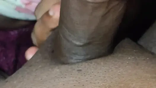 Bugün ayak masajı ve oturma mastürbasyonu yapıyorum