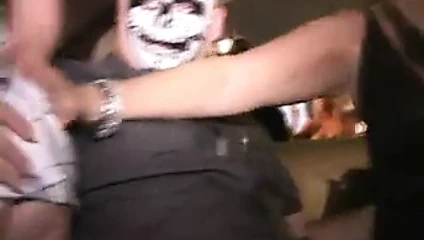 Milf parmaklar hotwife squirts üzerinde bbw gets yumruklu