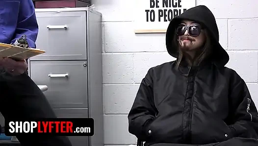 Genç Alexia Anders soyunuyor ve arandı