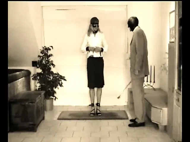 Şanslı bir denizaltının aşağılayıcı muamelesi