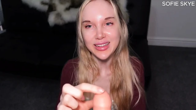 Küçük yarak için öpücükler ve amcık ovuyor - sph inkar gavat - sofie skye