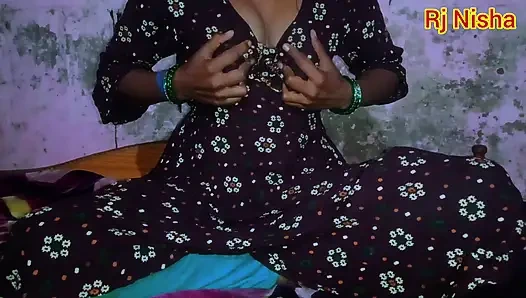 Hintli ev hanımı yeni video büyük delik parmaklıyor