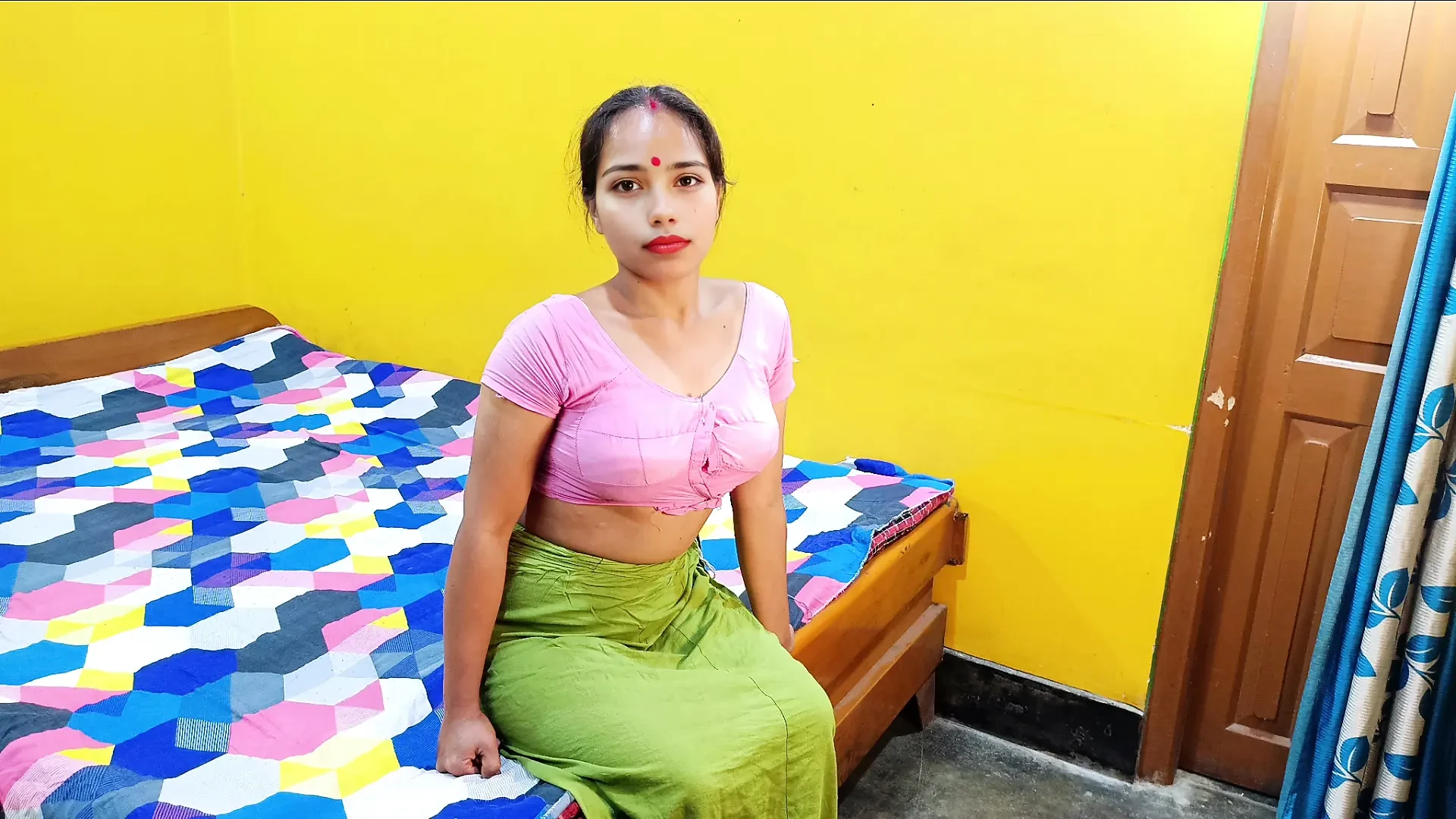 Desi Indian Big Tits Bhabhi XXX video With her husband’s friend, Cheating Housewife Bhabhiji Fucked her Wet pussy by boyfriend