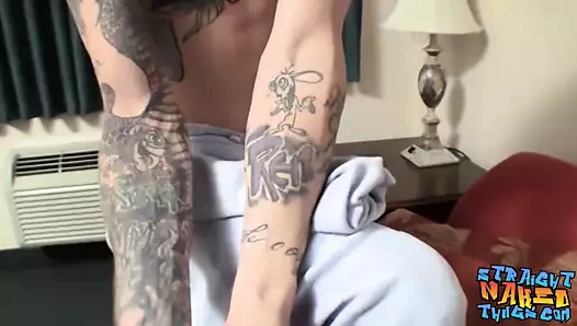 Büyük çük twinks okşayarak üzerinde onların uzun kesim boners