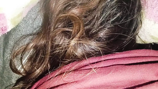 Seks videoları ev yapımı yenge beni sadhus yapmak istiyor