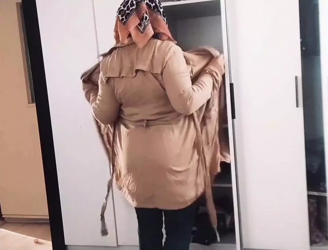 Turbanli Yengem Soyunuyor Gizlii Cekim Turkish Porn