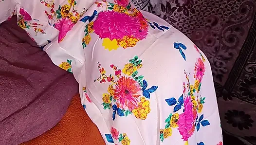 Desi Bhabhi Aur Devar Ka Secret Romance Hindi Full Video