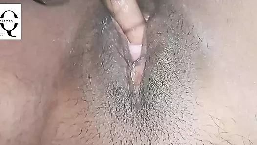 Fingering my step-brother's pussy until it squirt