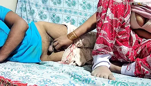 Büyük memeli anne ve üvey oğlu odada xnxx 2765434