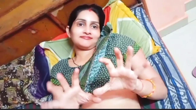 Indian Desi Bhabhi Sex Video In Hindi Voice