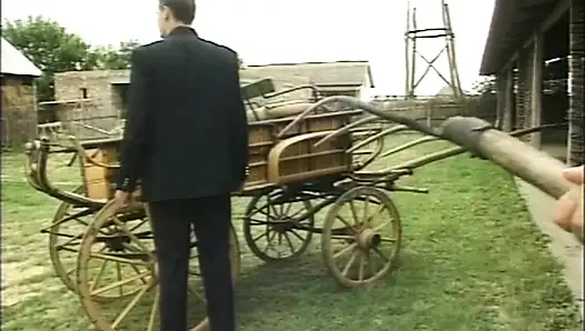 Kıllı amcıklı büyük memeli amatör köylü kız sikiliyor ve ağzına boşalıyor