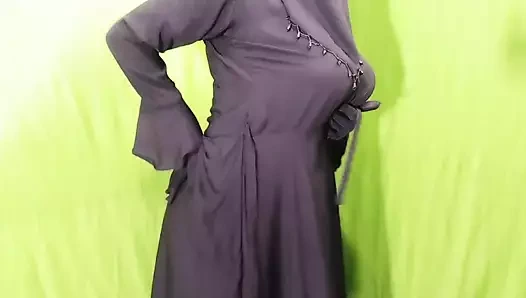 Güzel Hintli köylü üvey kız kardeş salim açık havada üvey erkek kardeşiyle seks yapıyor